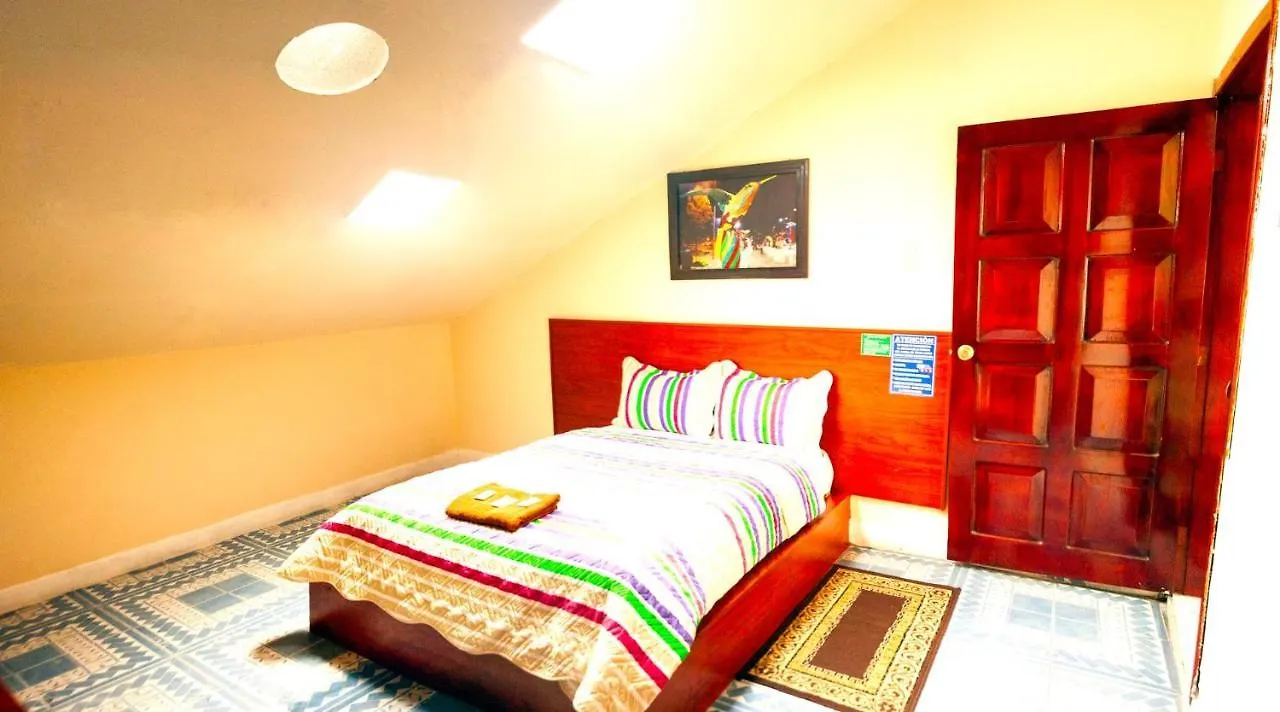 Hostal History Quito 0*,